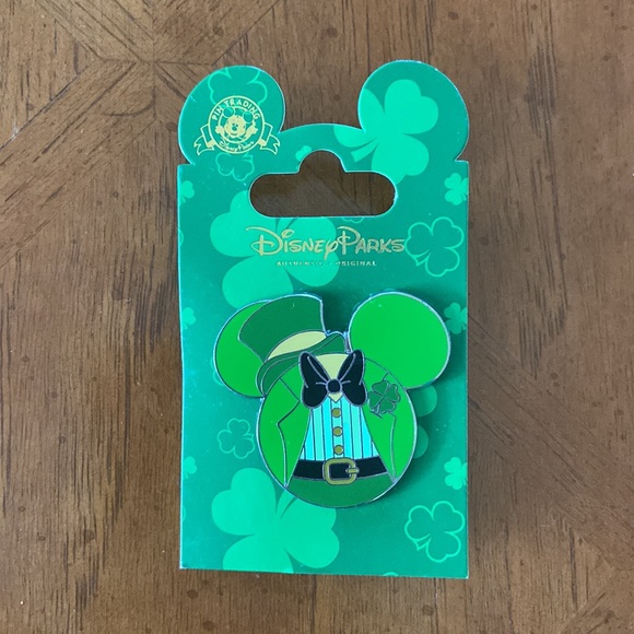 Disney Parks Authentic Original St Patty’s Day Pin - Picture 7 of 7